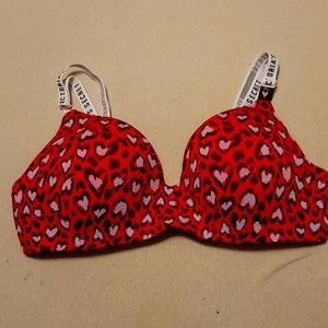 Victoria Secret T-shirt bra